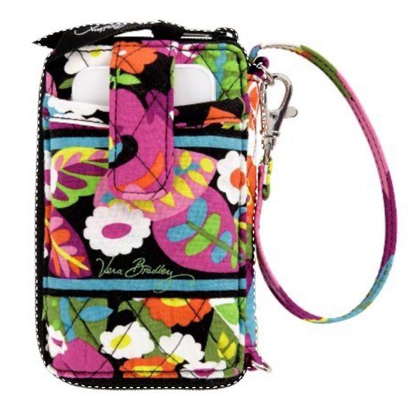 Vera Bradley Handbags - Vera Bradley Carry It all Wristlet